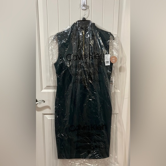 Calvin Klein Emerald Green Ruffle-Neck Sheath Dress - Picture 4 of 9